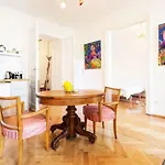 Das Schoenbrunn Apartment!